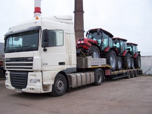 Перевозка тракторов МТЗ 1523